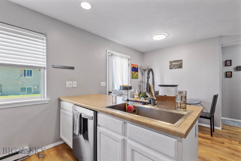 904 Jeanette Place, Belgrade MT 59714