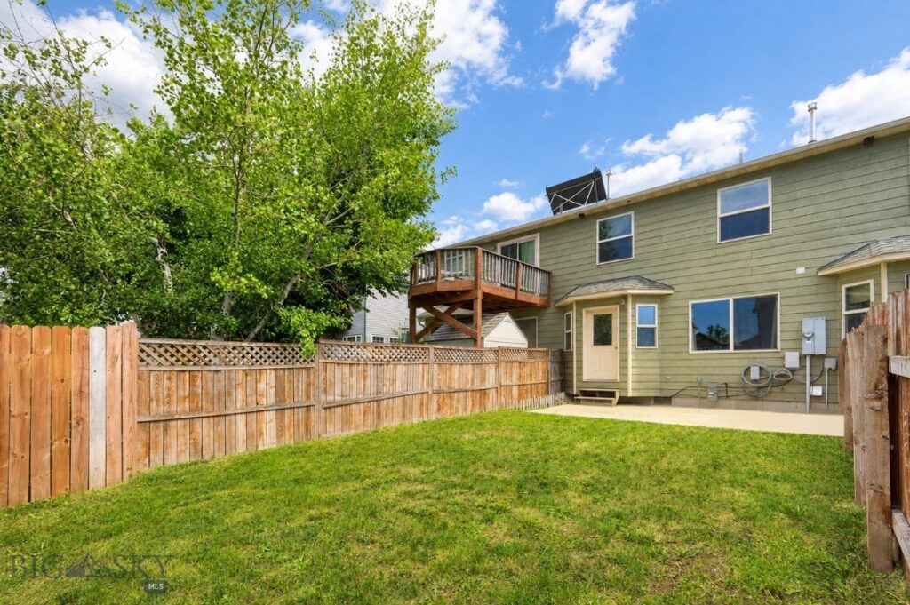 1113 W Park Avenue, Belgrade MT 59714