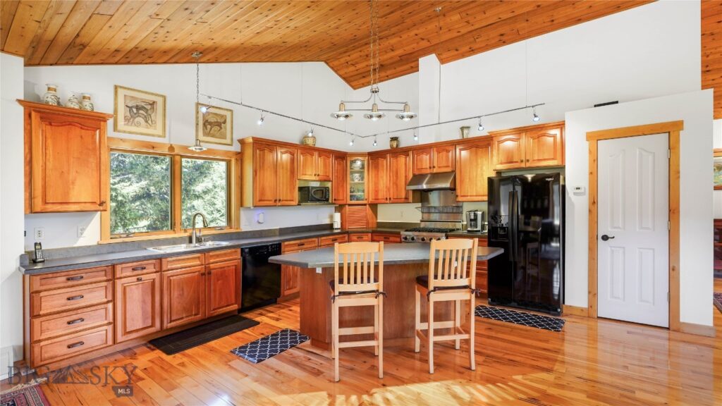 65 Mountain Brook Road, Livingston MT 59047