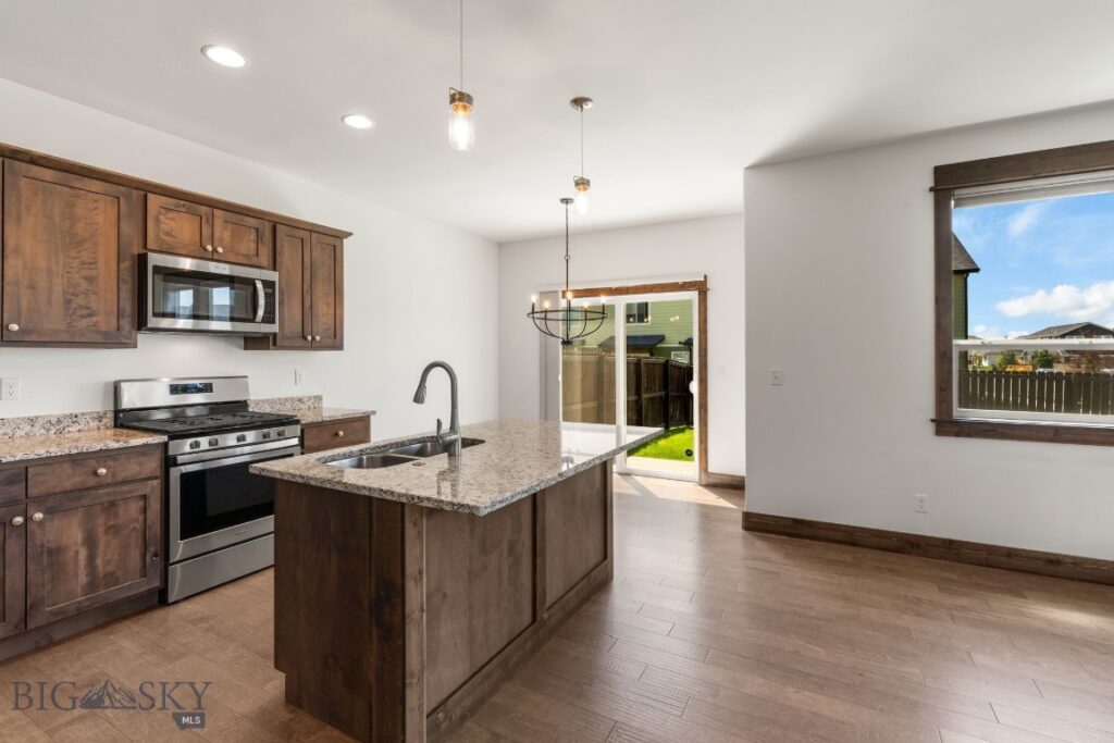 1311 Bunson Lane, Belgrade MT 59714
