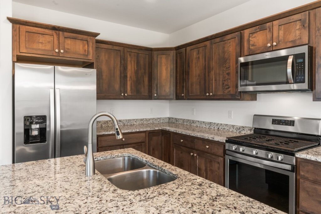 1311 Bunson Lane, Belgrade MT 59714