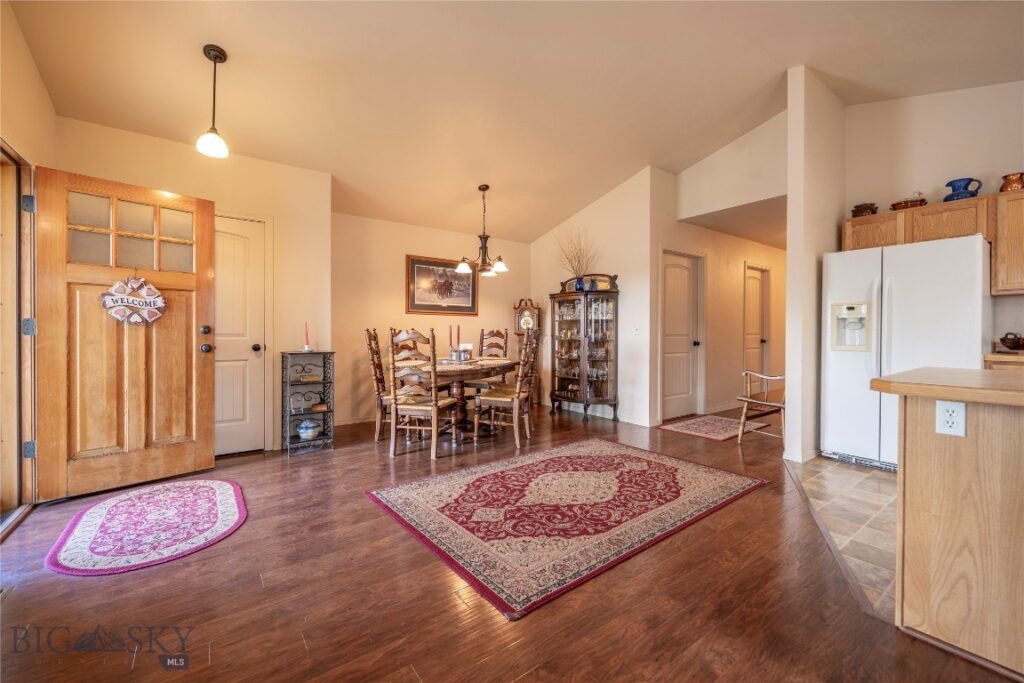 2401 Sun Avenue, Livingston MT 59047