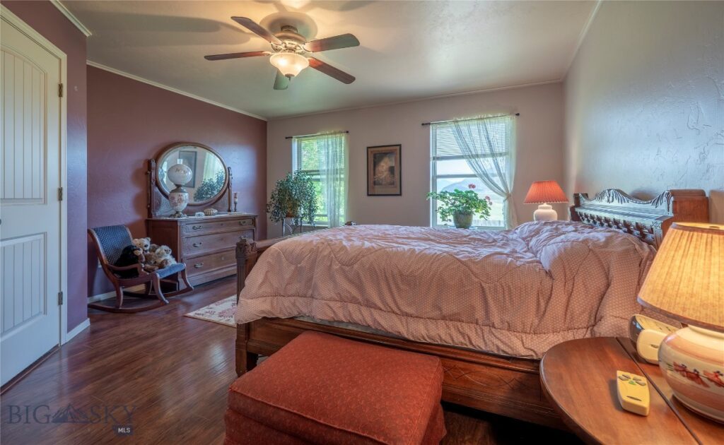 2401 Sun Avenue, Livingston MT 59047