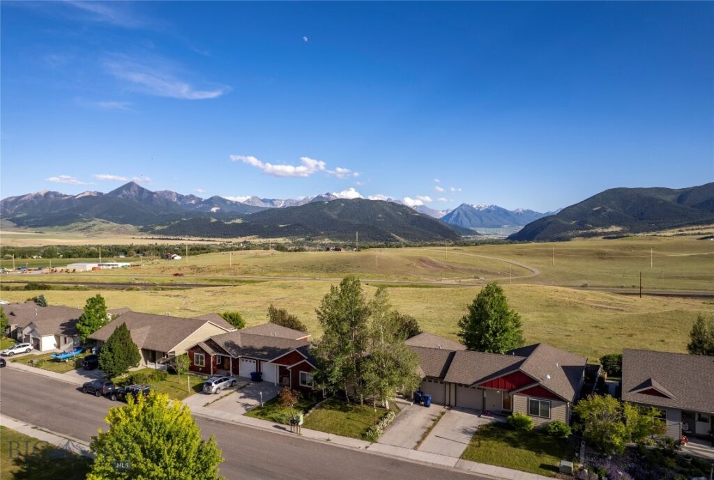 2401 Sun Avenue, Livingston MT 59047