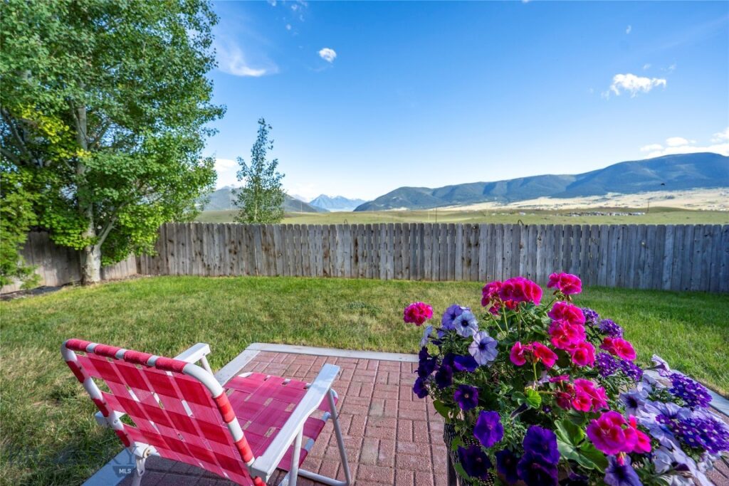 2401 Sun Avenue, Livingston MT 59047