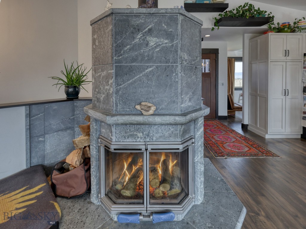 80 Glengarry Road, Livingston MT 59047