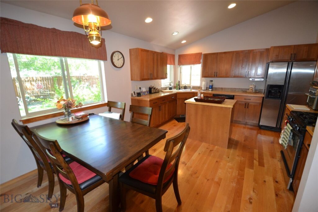 903 Kermit Court, Belgrade MT 59714