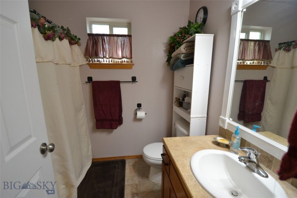 903 Kermit Court, Belgrade MT 59714