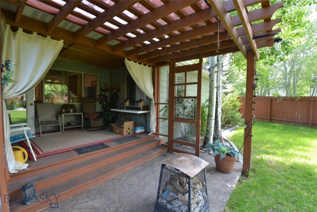 903 Kermit Court, Belgrade MT 59714