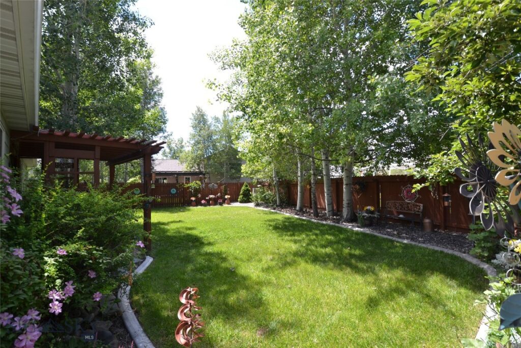 903 Kermit Court, Belgrade MT 59714