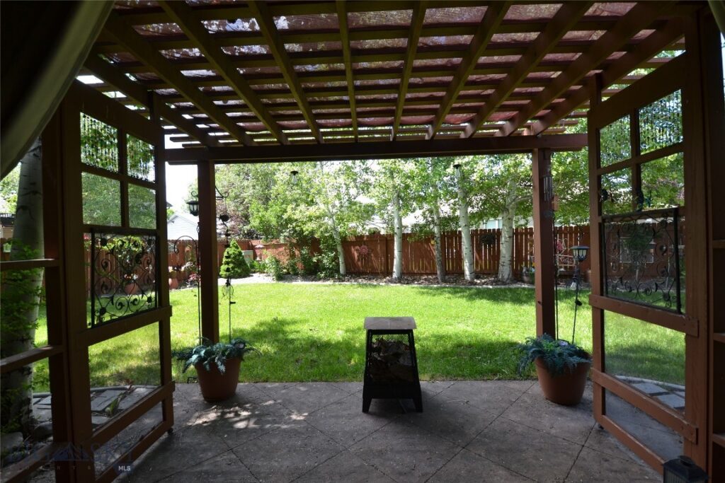 903 Kermit Court, Belgrade MT 59714