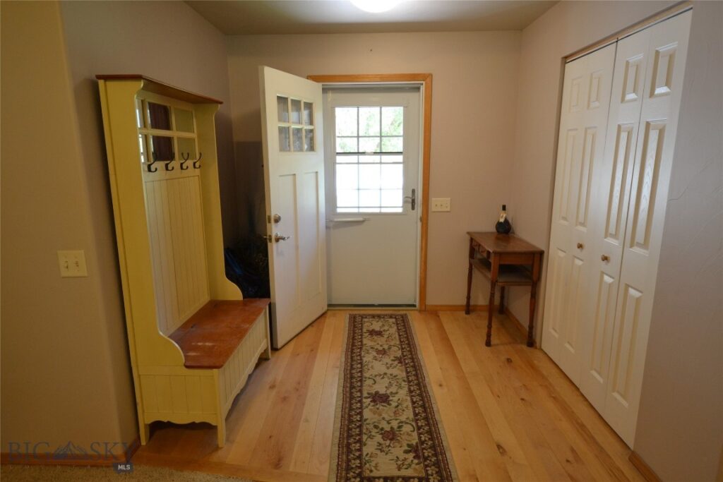 903 Kermit Court, Belgrade MT 59714
