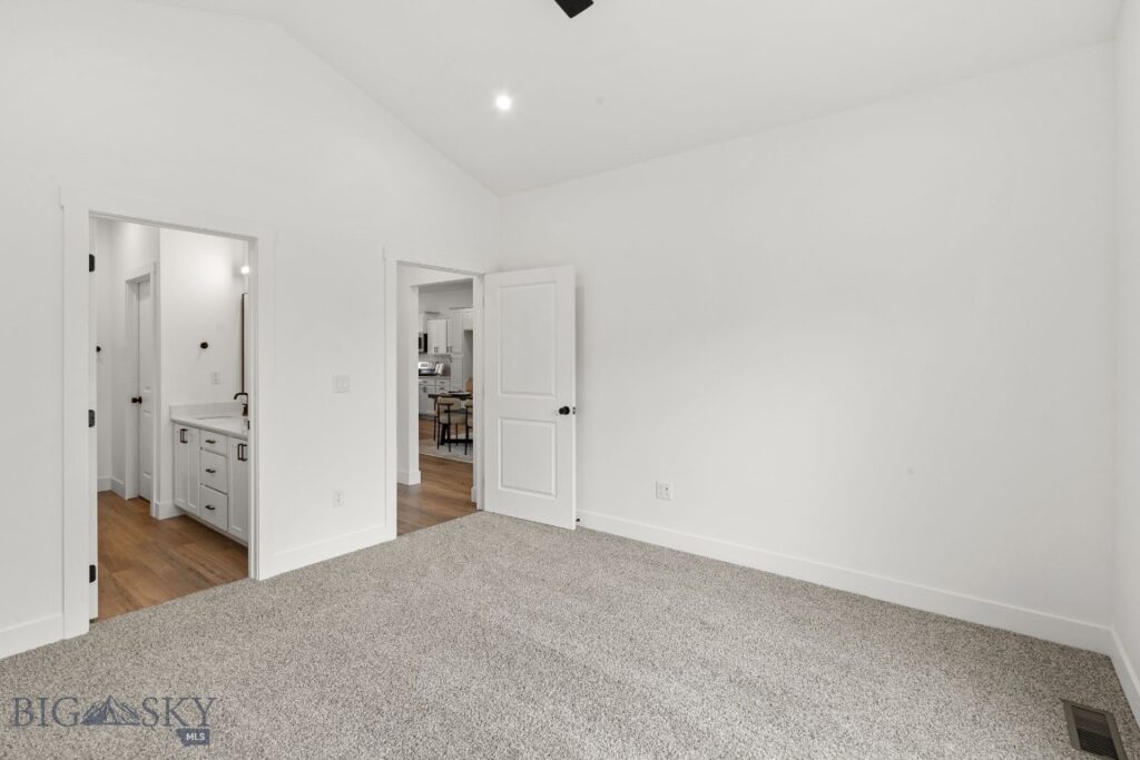 705 Spaniel Lane, Belgrade MT 59714
