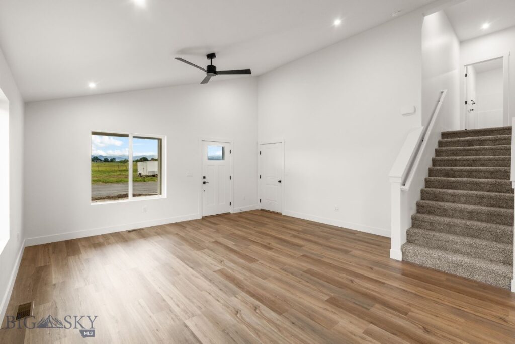 711 Spaniel Lane, Belgrade MT 59714