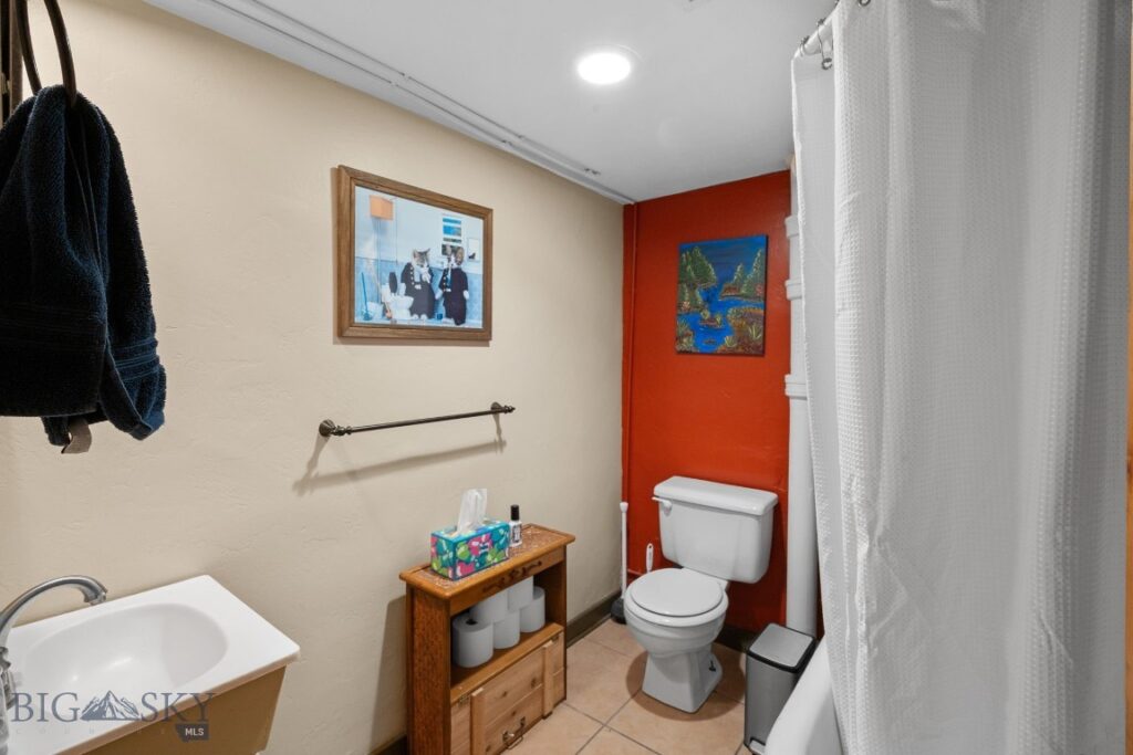 1010 W Babcock Street, Bozeman MT 59715