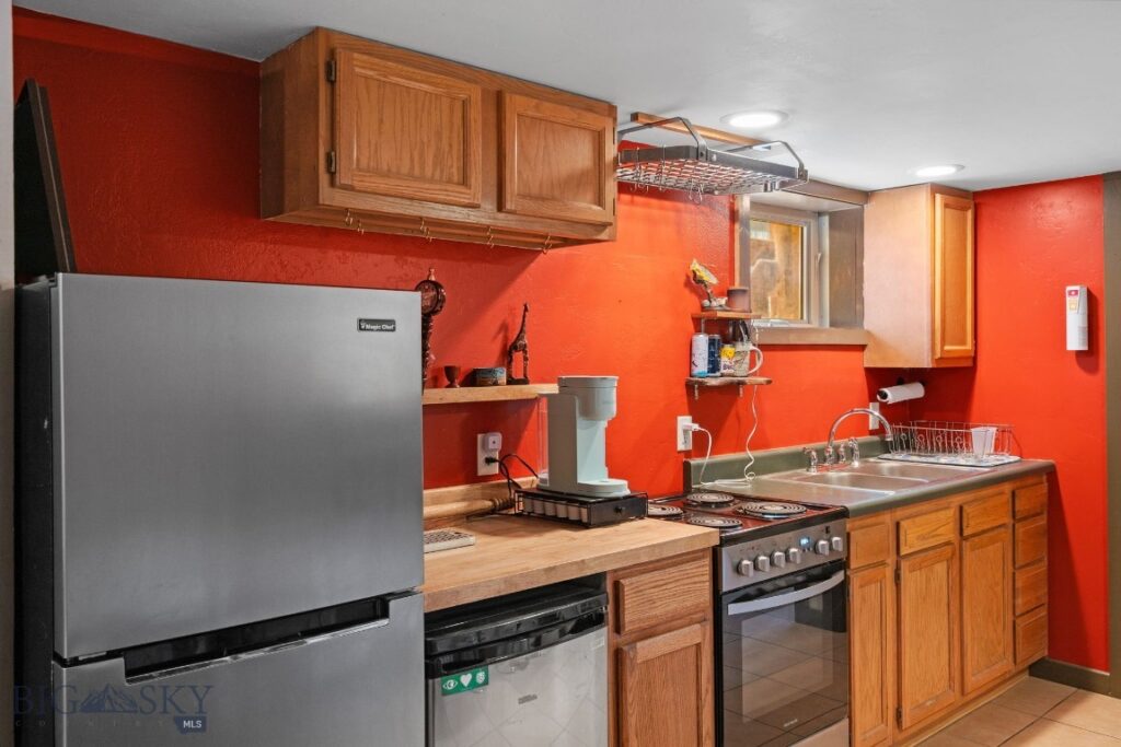 1010 W Babcock Street, Bozeman MT 59715