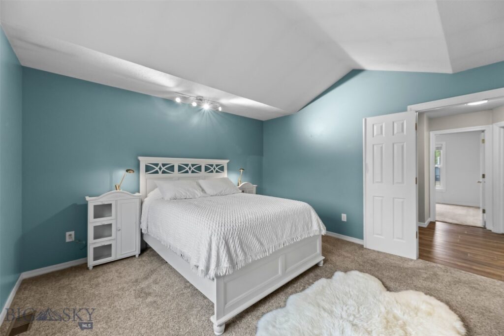 512 Fieldstone Drive, Bozeman MT 59715