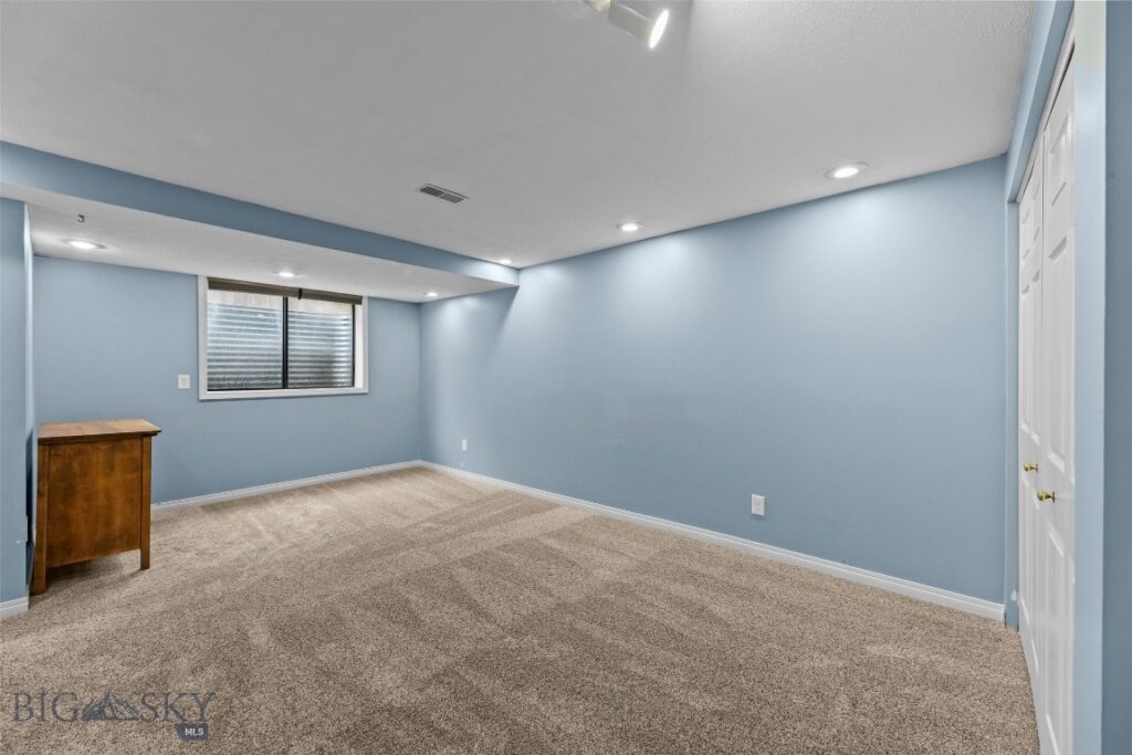 512 Fieldstone Drive, Bozeman MT 59715