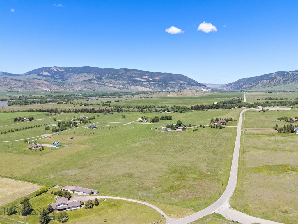 TBD East River Road, Livingston MT 59047