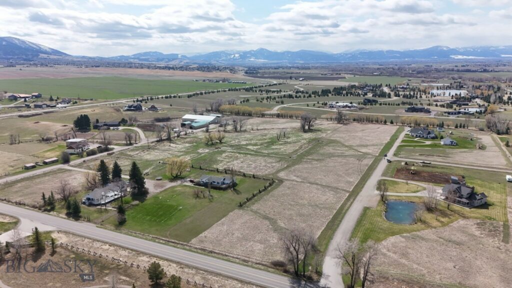 TBD Longhorn Spur, Belgrade MT 59714