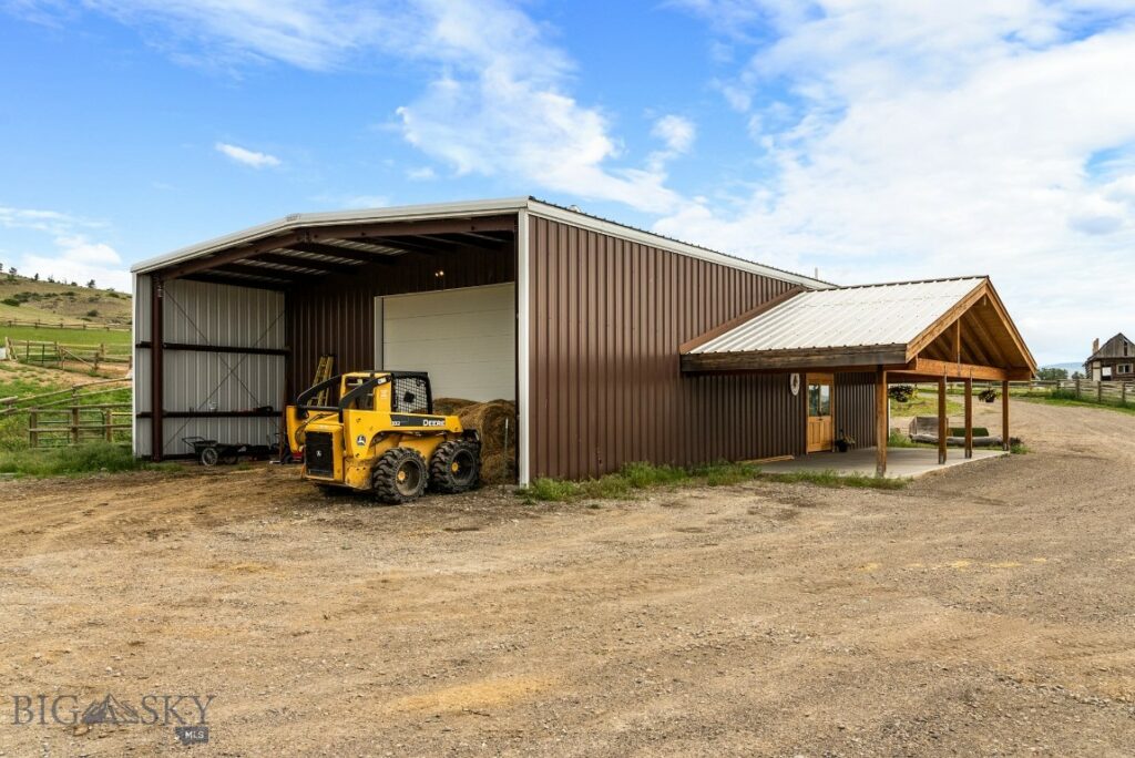 388 Old Clyde Park (Barn Only) Road, Livingston MT 59047