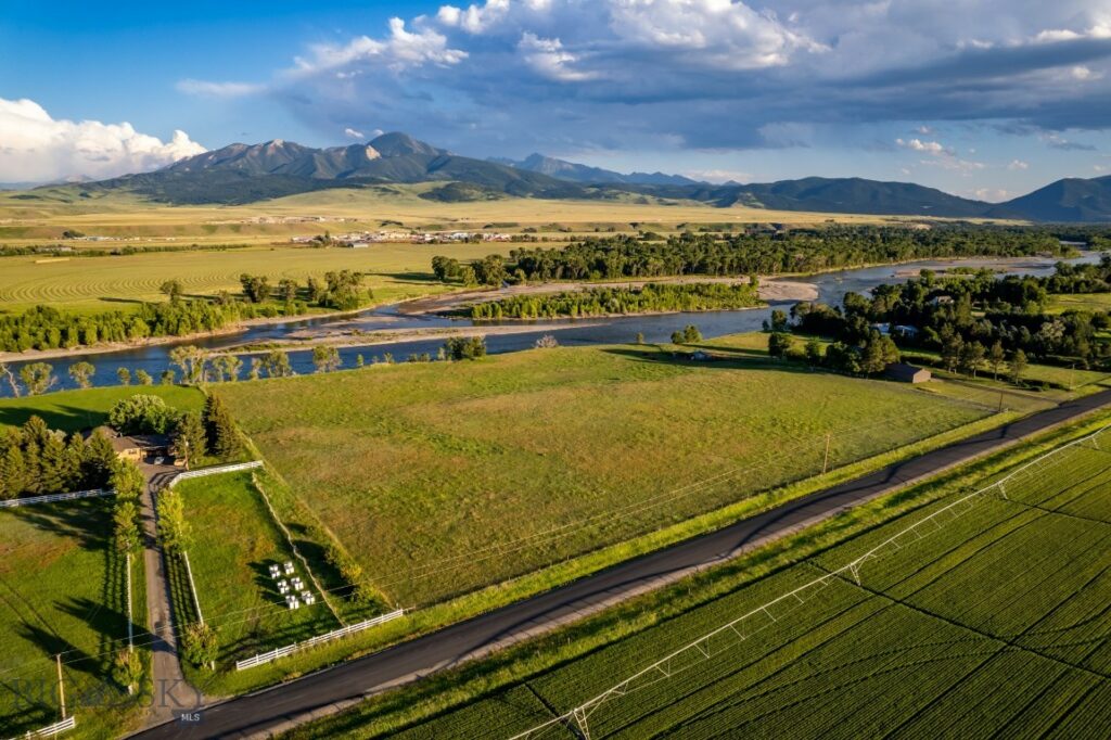 Tr K4 Old Clyde Park Road, Livingston MT 59047