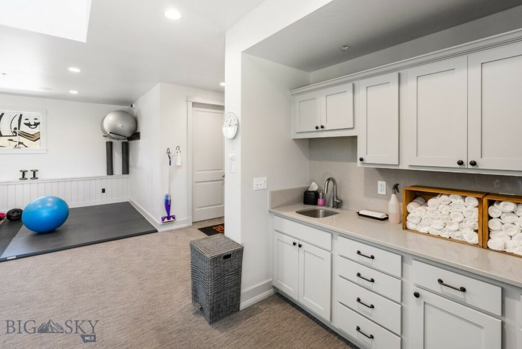 TBD Tillyfour, Bozeman MT 59718